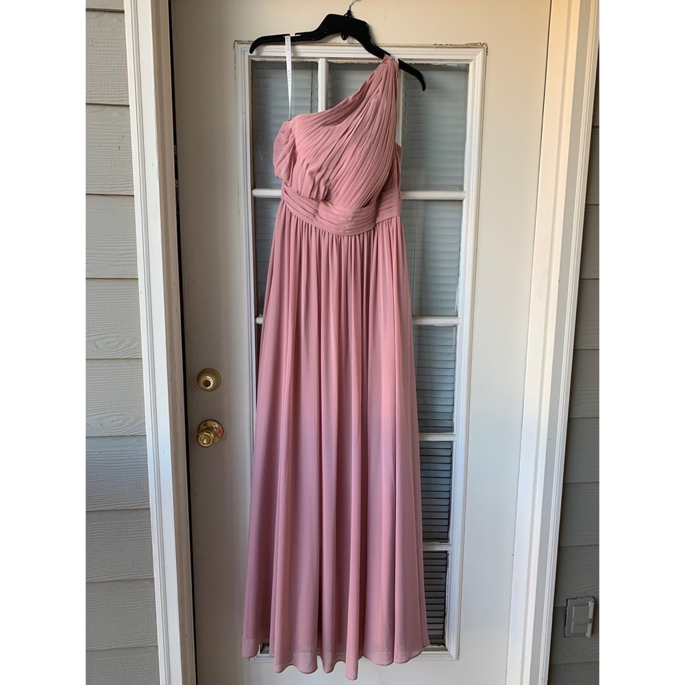 Azazie Blush Bridesmaid Dress 👰🏻👗